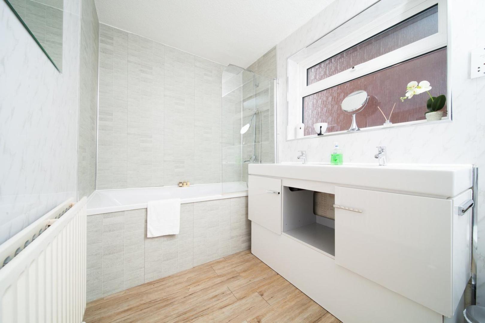 Guestready - Spacious 2Br Flat In Peaceful Hove 아파트 외부 사진